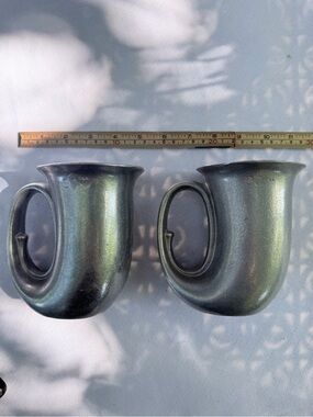 Pair of Vintage Wilton Armetale Pewter Horn Mugs